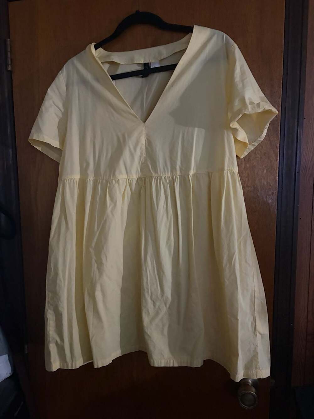 H&M Babydoll Dress Size L Yellow V-Neck Short Sleeve